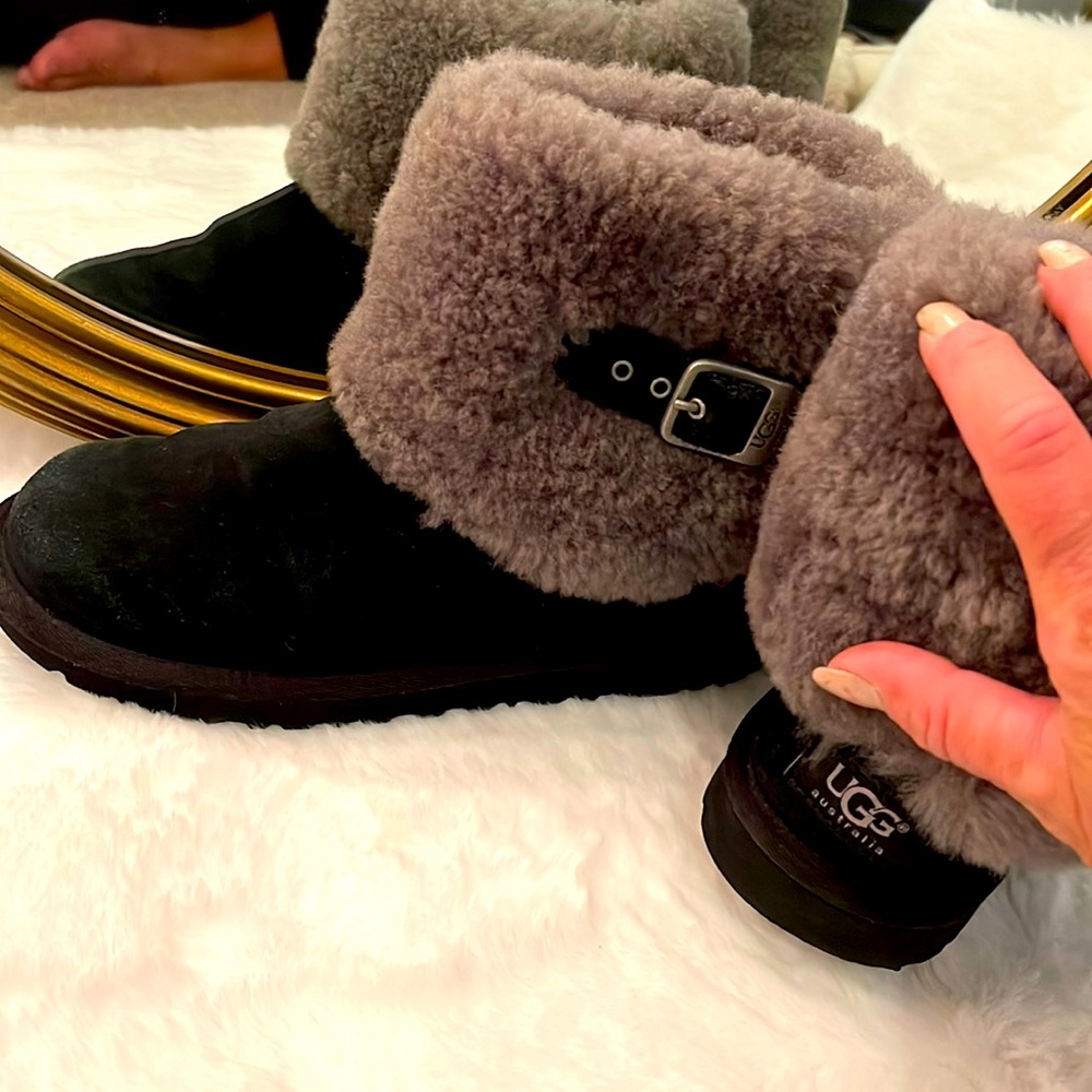 Ugg black suede boots